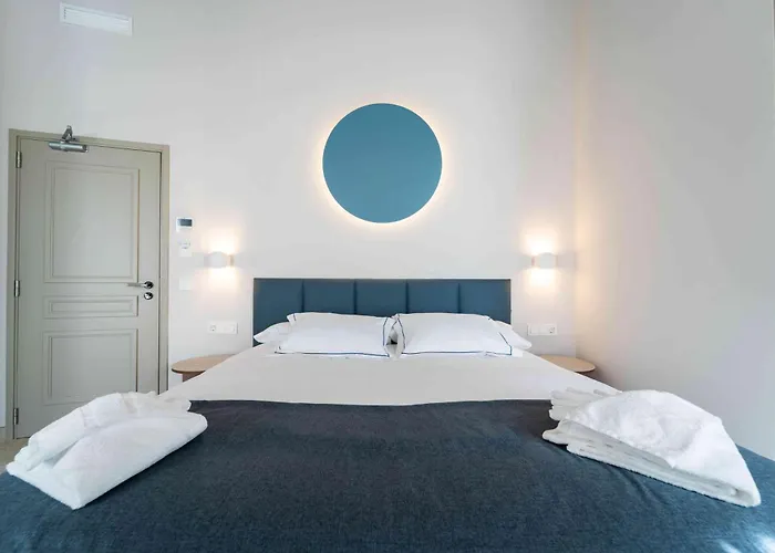 Отель San Lorenzo Boutique Catedral 3*